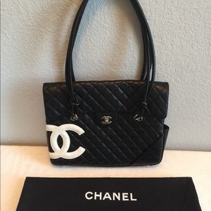 🖤🔥CHANEL Cambon Bag!
